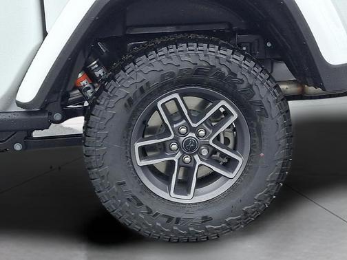 2026 Jeep Gladiator Mojave 4x4