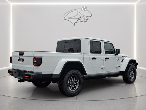 2026 Jeep Gladiator Mojave 4x4
