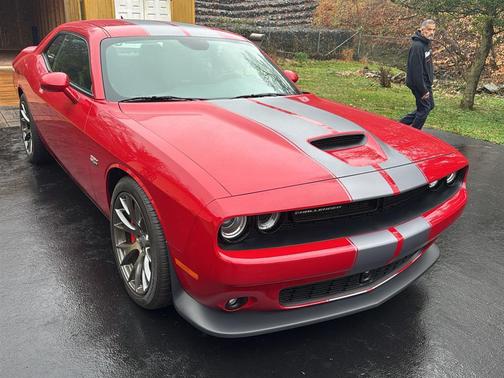 2016 Dodge Challenger SRT 392