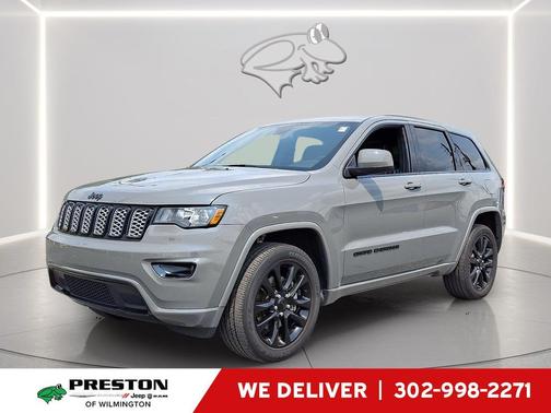 Sting-Gray Clearcoat 2021 Jeep Grand Cherokee Laredo