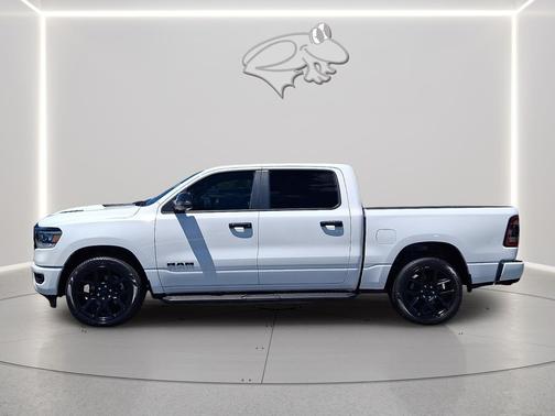 Bright White Clearcoat 2023 RAM 1500 Laramie