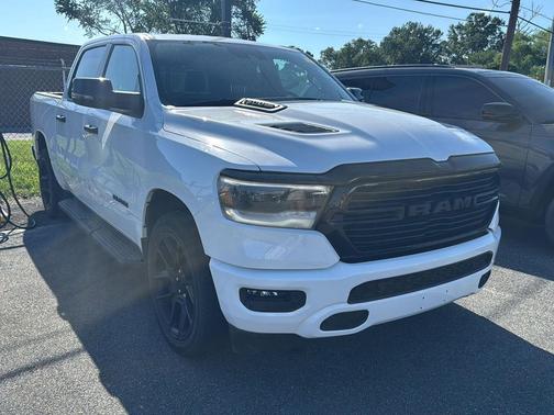 Bright White Clearcoat 2023 RAM 1500 Laramie