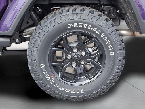 2026 Jeep Gladiator Willys 4x4