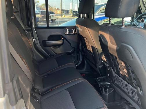 2021 Jeep Gladiator Mojave 4x4