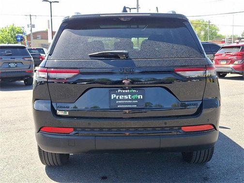 2023 Jeep Grand Cherokee Limited X