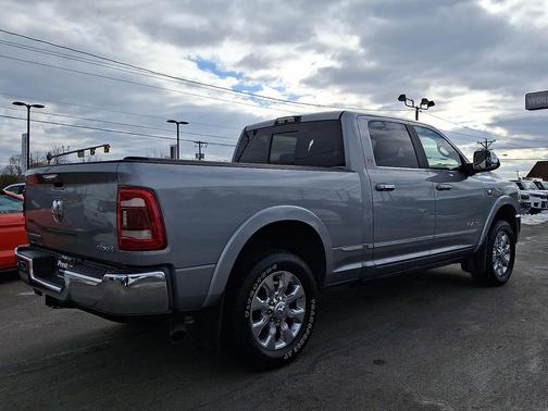 2020 RAM 2500 Limited Crew Cab 4x4 6'4' Box