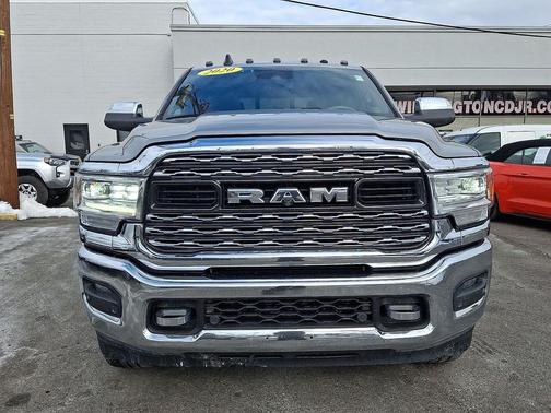 2020 RAM 2500 Limited Crew Cab 4x4 6'4' Box