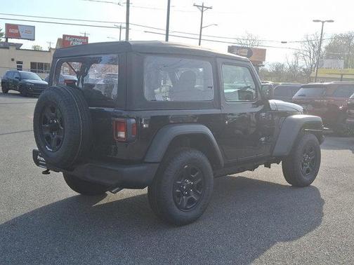 2025 Jeep Wrangler Sport