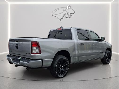 Billet Silver Metallic Clearcoat 2022 RAM 1500 Big Horn/Lone Star