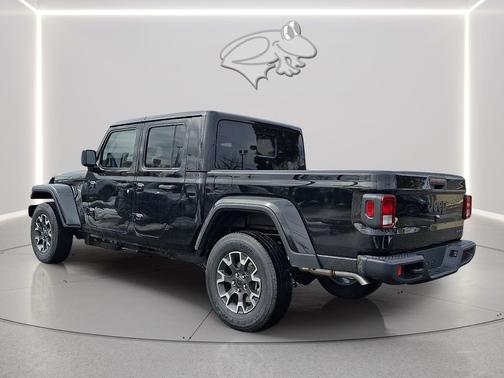 2026 Jeep Gladiator Sahara 4x4