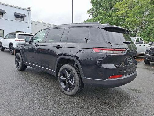 2025 Jeep Grand Cherokee L Altitude