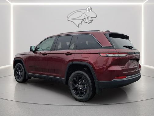 2026 Jeep Grand Cherokee Altitude