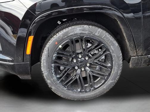 High Gloss Black 2026 Jeep Grand Wagoneer L Limited Reserve 4x4