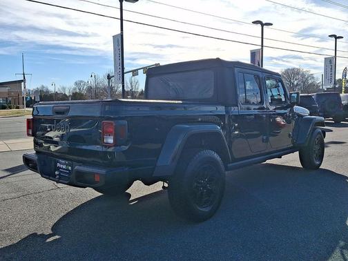 2022 Jeep Gladiator Willys 4x4