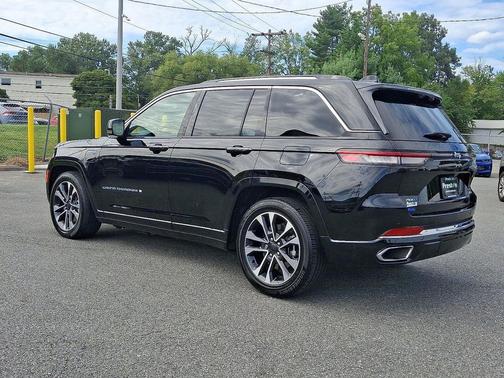 2023 Jeep Grand Cherokee 4xe Overland