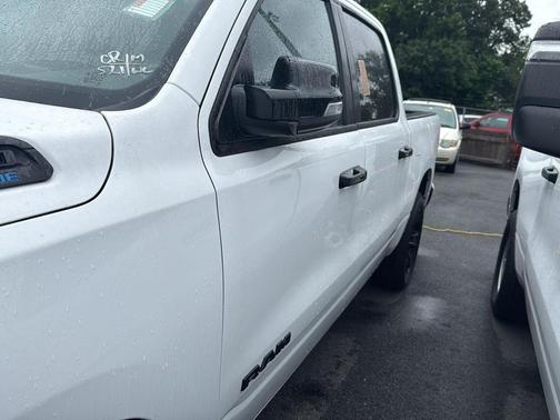 Bright White Clearcoat 2023 RAM 1500 Big Horn/Lone Star