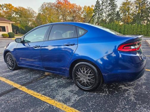 Blue 2014 Dodge Dart SE