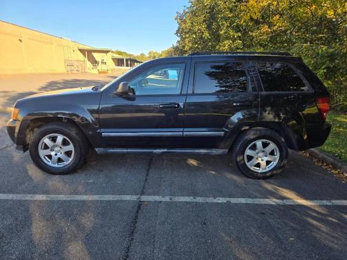Black 2010 Jeep Grand Cherokee Laredo