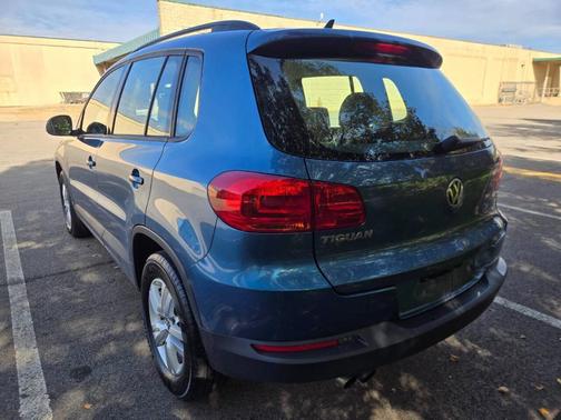 Pacific Blue 2017 Volkswagen Tiguan 2.0T S
