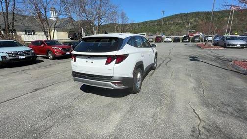2025 Hyundai TUCSON SE