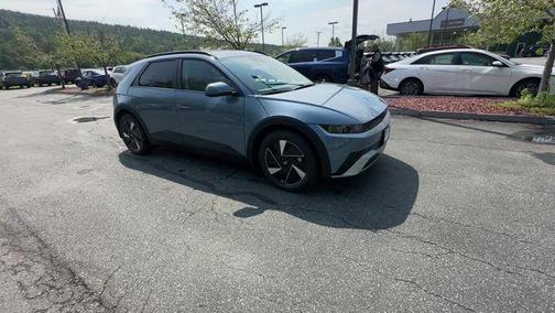 2025 Hyundai IONIQ 5 SEL