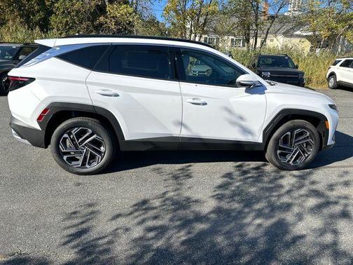 2025 Hyundai TUCSON Hybrid Limited