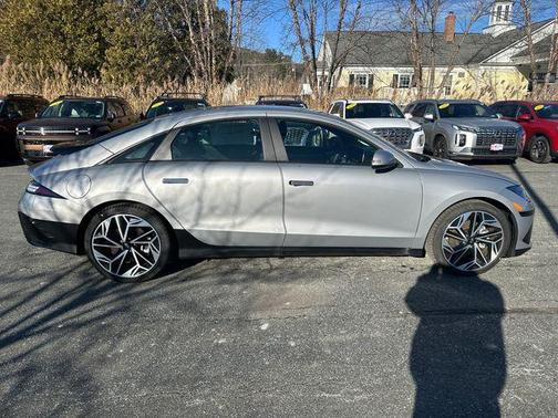 2025 Hyundai IONIQ 6 SEL