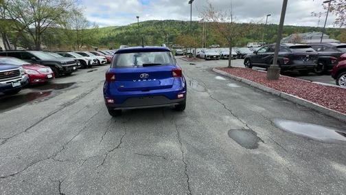 2025 Hyundai VENUE Limited