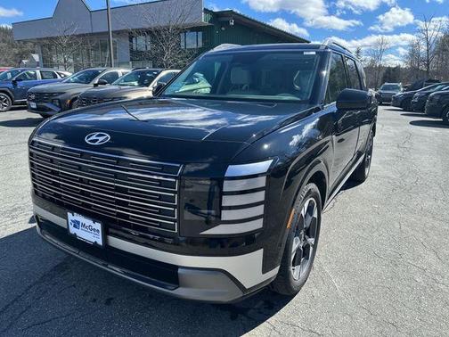 Abyss Black Pearl 2026 Hyundai Palisade Hybrid Limited