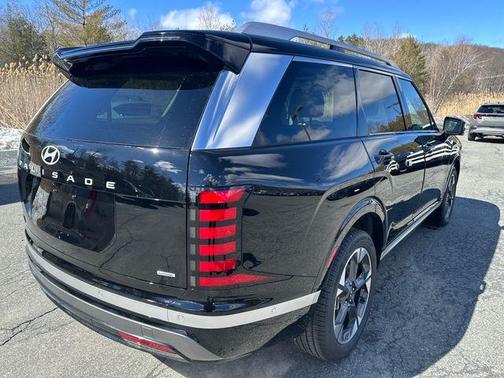 Abyss Black Pearl 2026 Hyundai Palisade Hybrid Limited
