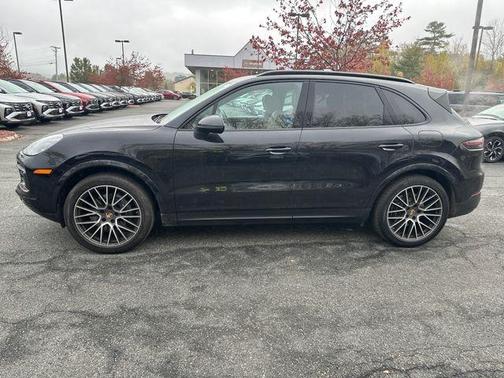 2021 Porsche Cayenne AWD
