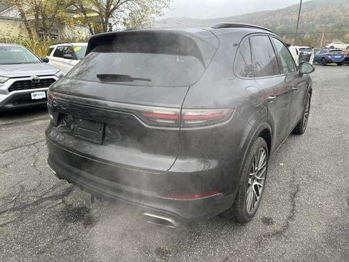 2021 Porsche Cayenne AWD