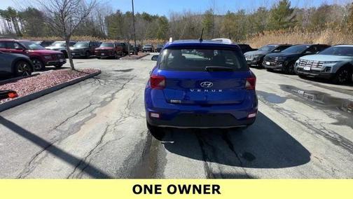 2023 Hyundai VENUE SEL