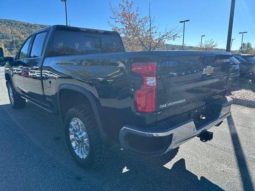 2024 Chevrolet Silverado 3500 LTZ