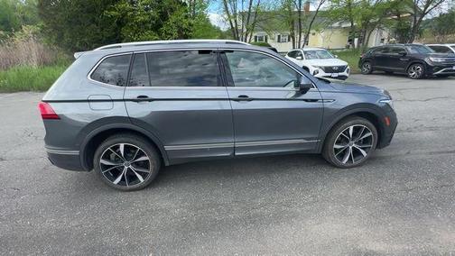 2022 Volkswagen Tiguan 2.0T SEL R-Line