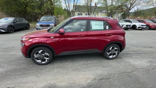 2025 Hyundai VENUE Limited