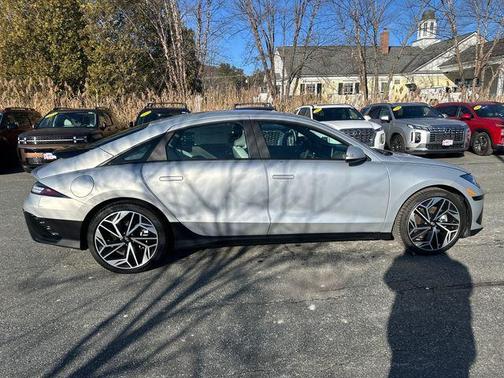 2025 Hyundai IONIQ 6 SEL