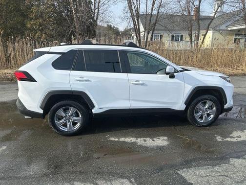 White 2022 Toyota RAV4 Hybrid XLE
