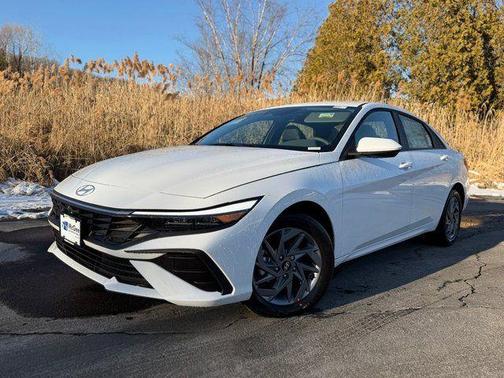 2025 Hyundai ELANTRA HEV Blue