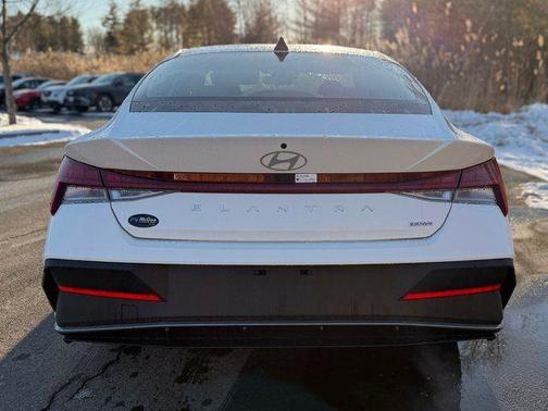 2025 Hyundai ELANTRA HEV Blue