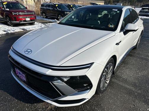 2024 Hyundai SONATA Hybrid Limited