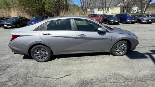 2025 Hyundai ELANTRA HEV Blue