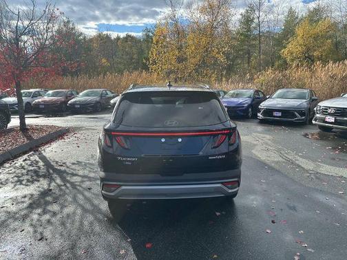 2025 Hyundai TUCSON Hybrid Limited