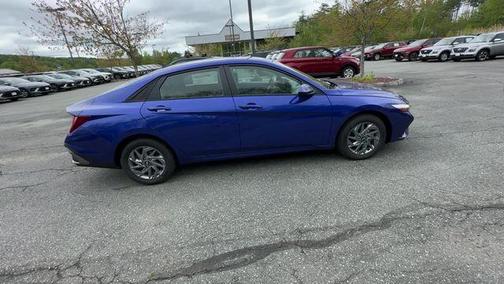 2025 Hyundai ELANTRA HEV Blue