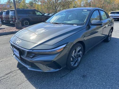 2025 Hyundai ELANTRA HEV Limited