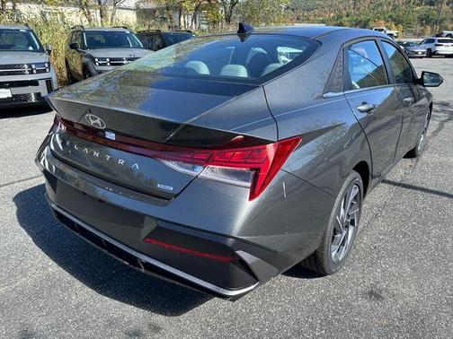 2025 Hyundai ELANTRA HEV Limited
