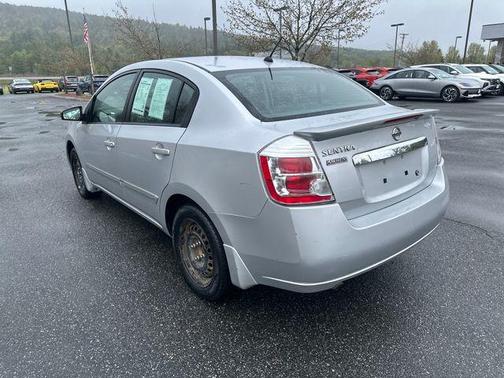 Brilliant Silver 2011 Nissan Sentra 2.0 S