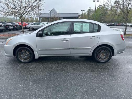 Brilliant Silver 2011 Nissan Sentra 2.0 S