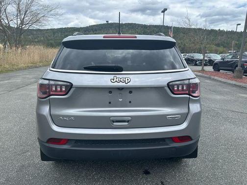 Billet Silver Metallic Clearcoat 2019 Jeep Compass Latitude