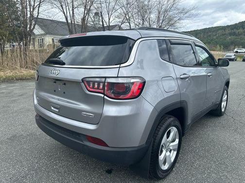 Billet Silver Metallic Clearcoat 2019 Jeep Compass Latitude